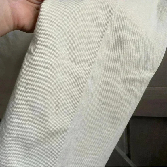 Urban outfitters BDG ivory distressed loose fit jeans size 26 country jeans boot - Picture 7 of 11